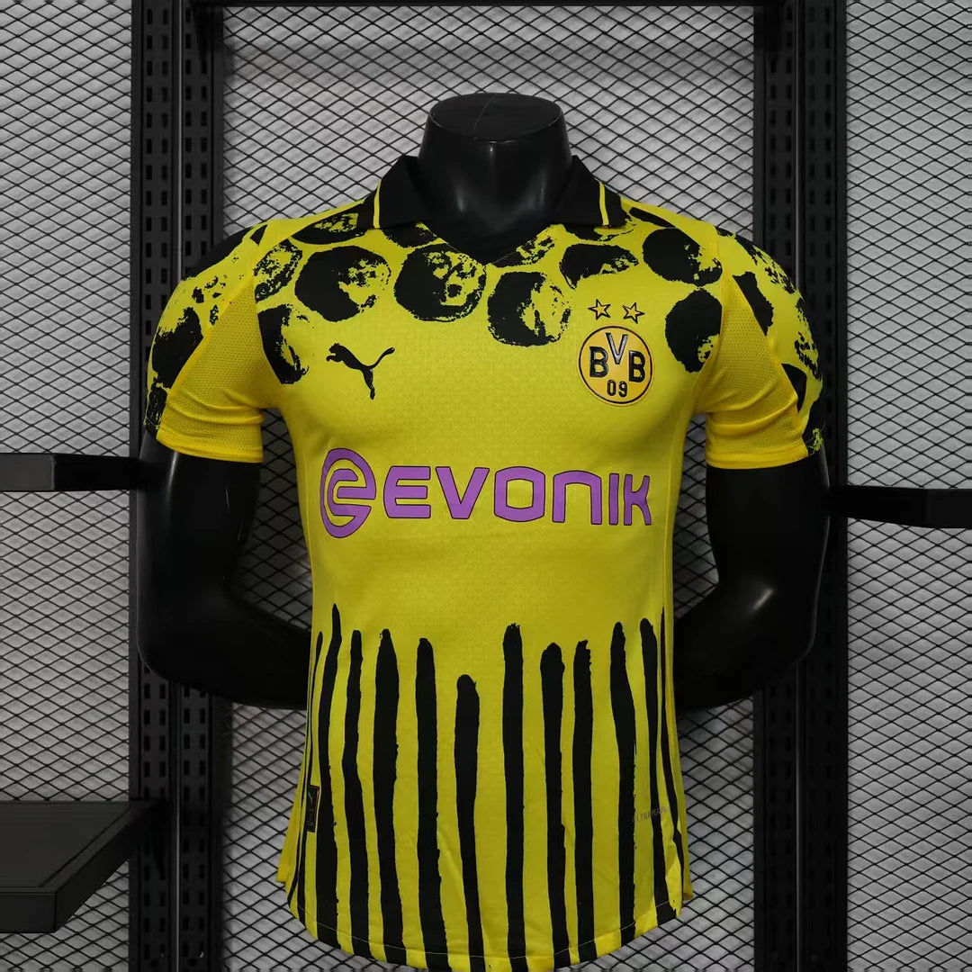 Dortmund domácí dres