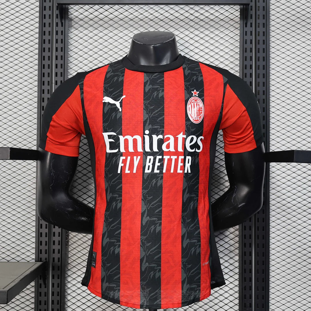 AC Miláno domáci dres