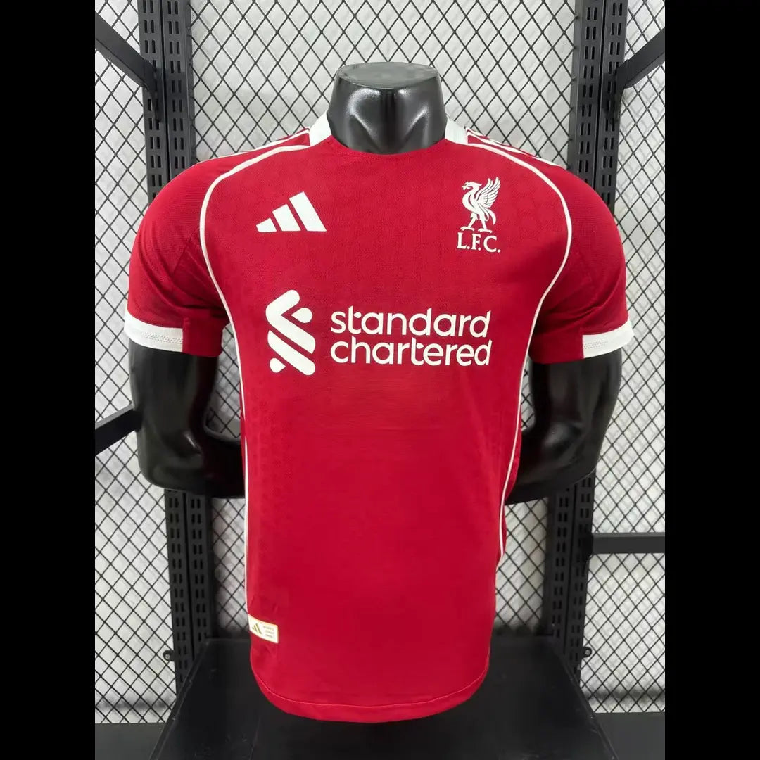Liverpool domáci dres