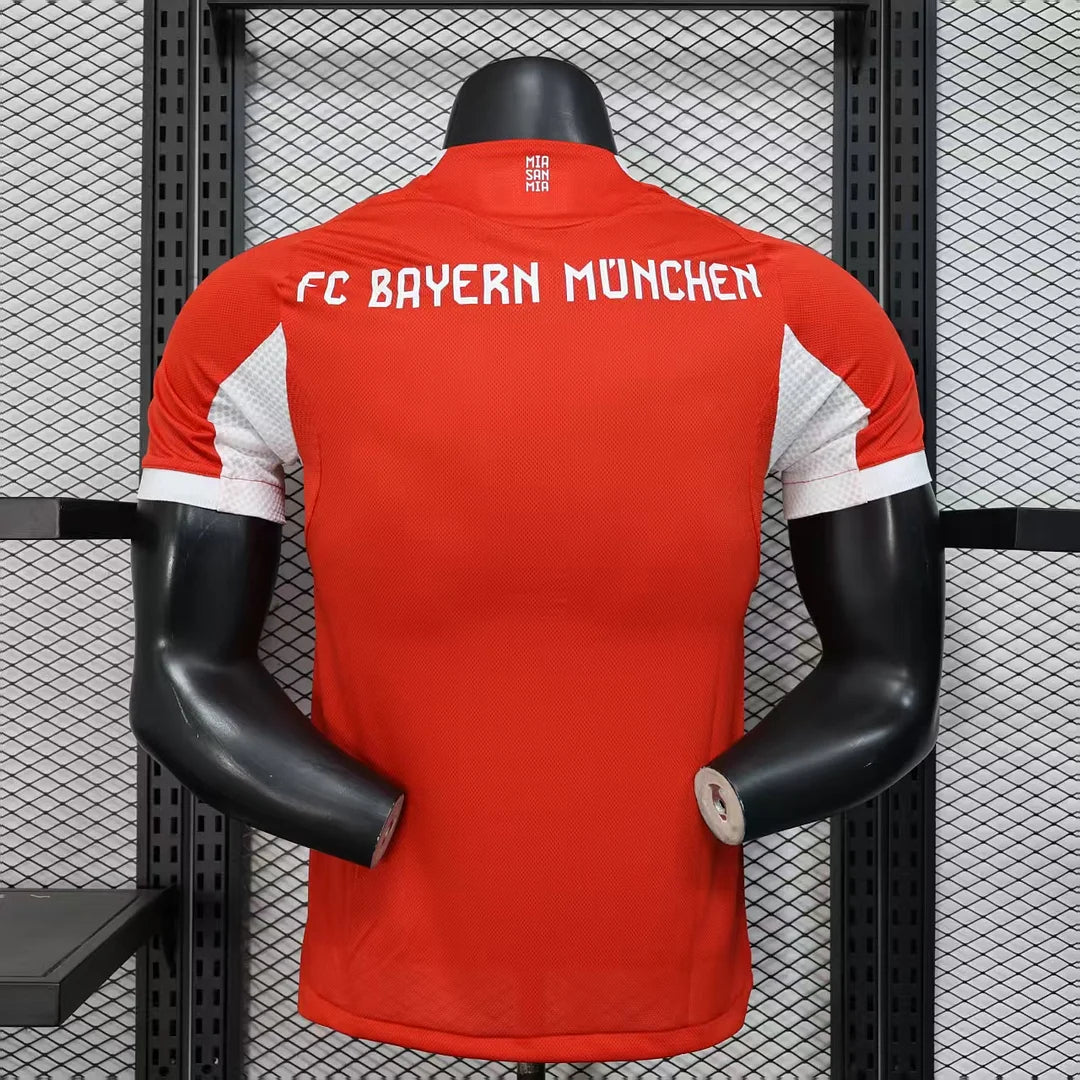 Bayern domácí dres