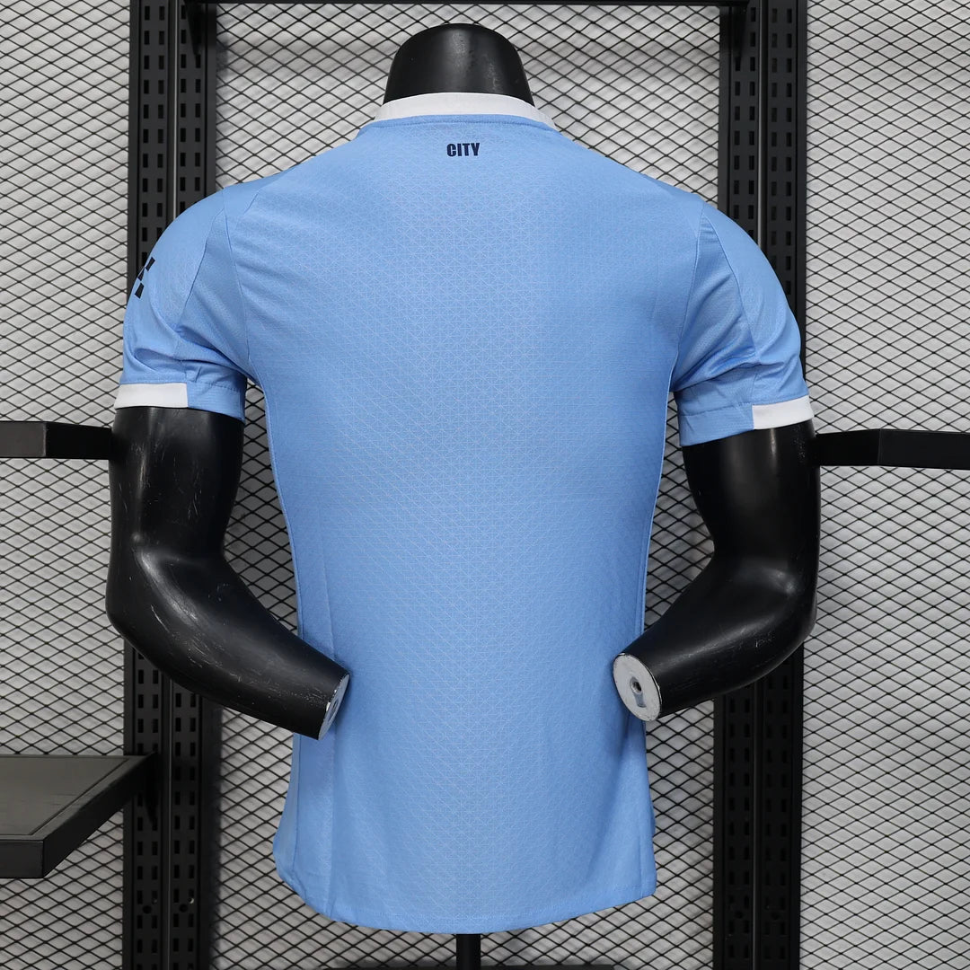 Manchester City domáci dres
