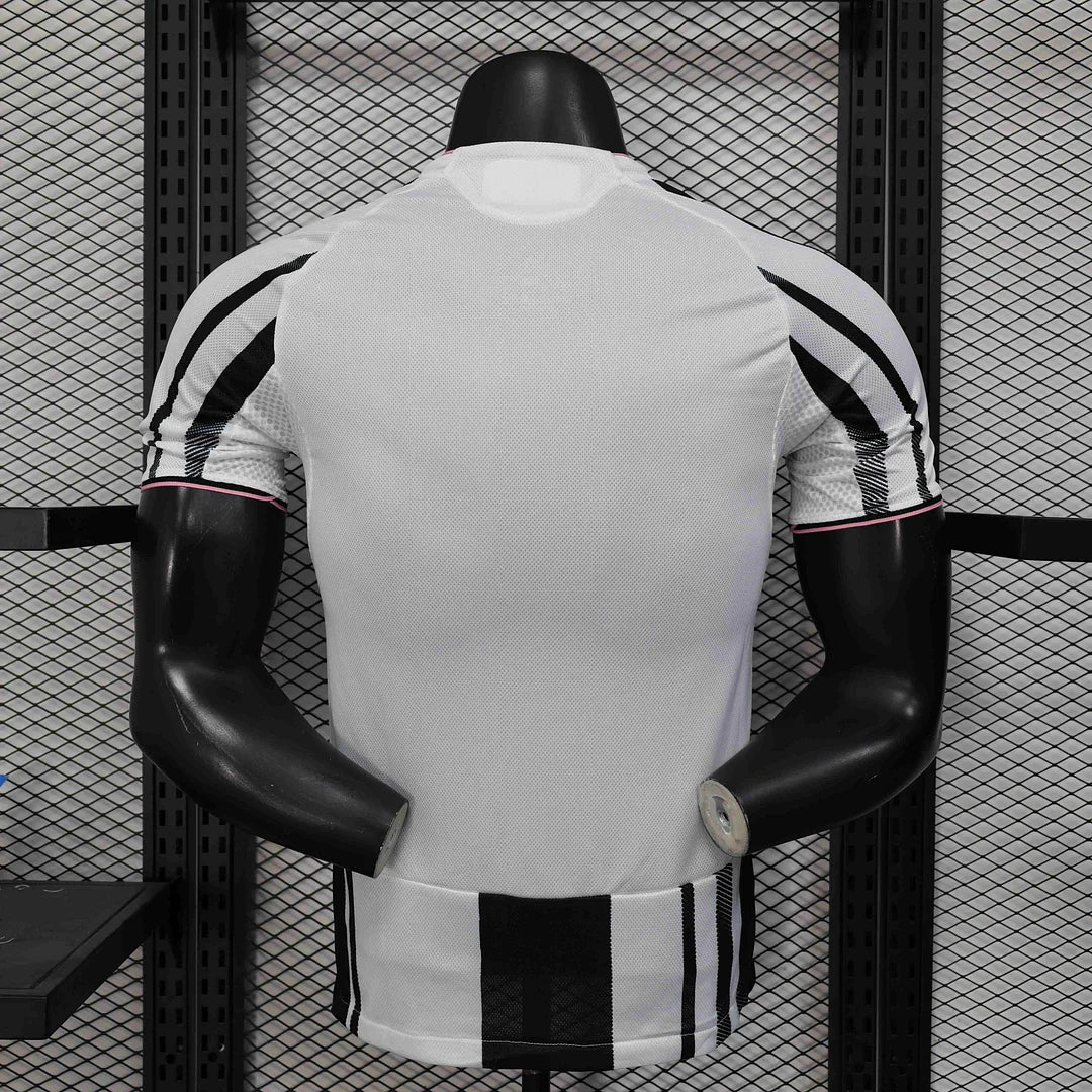 Juventus domáci dres