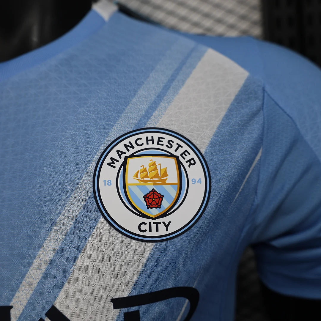 Manchester City domáci dres