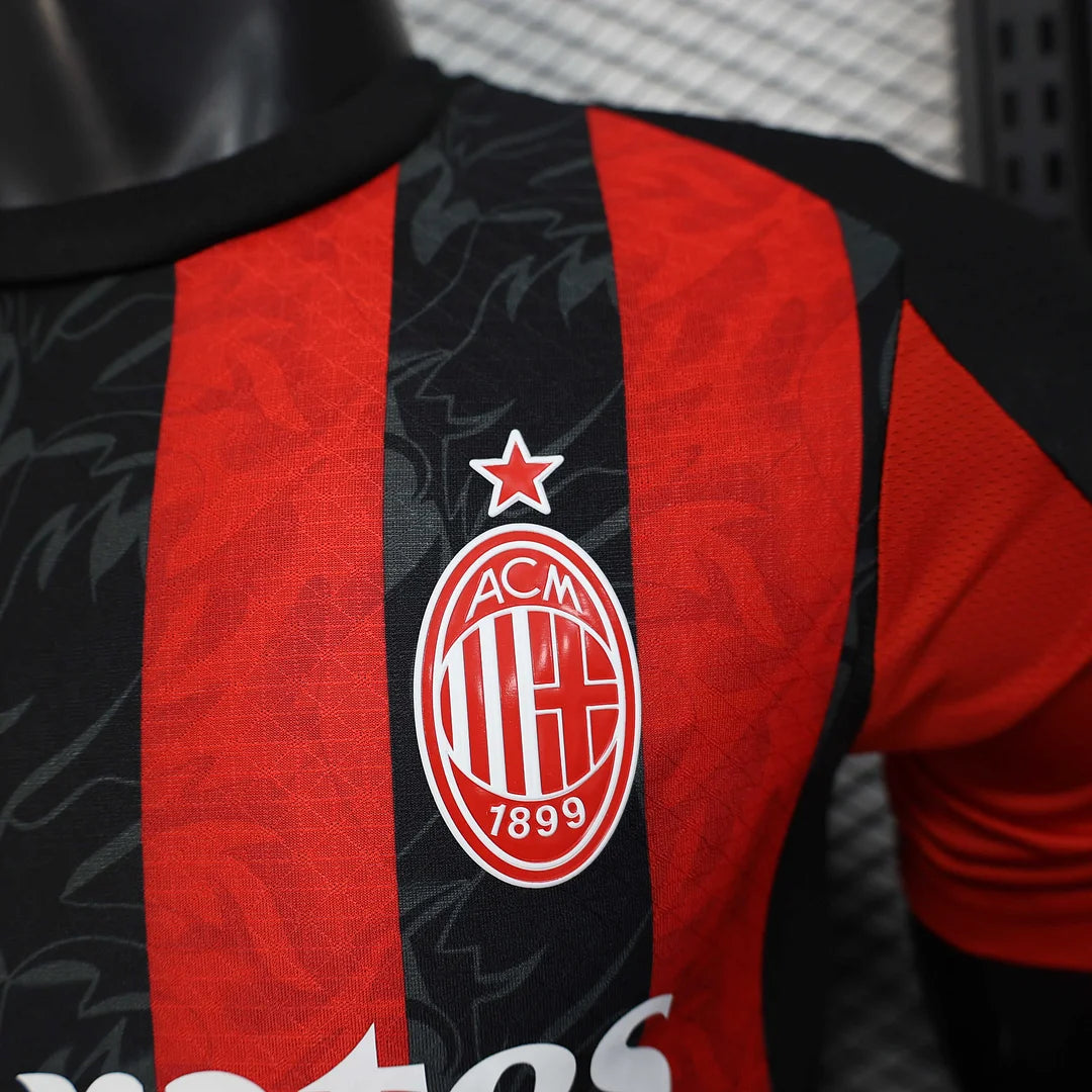 AC Miláno domáci dres