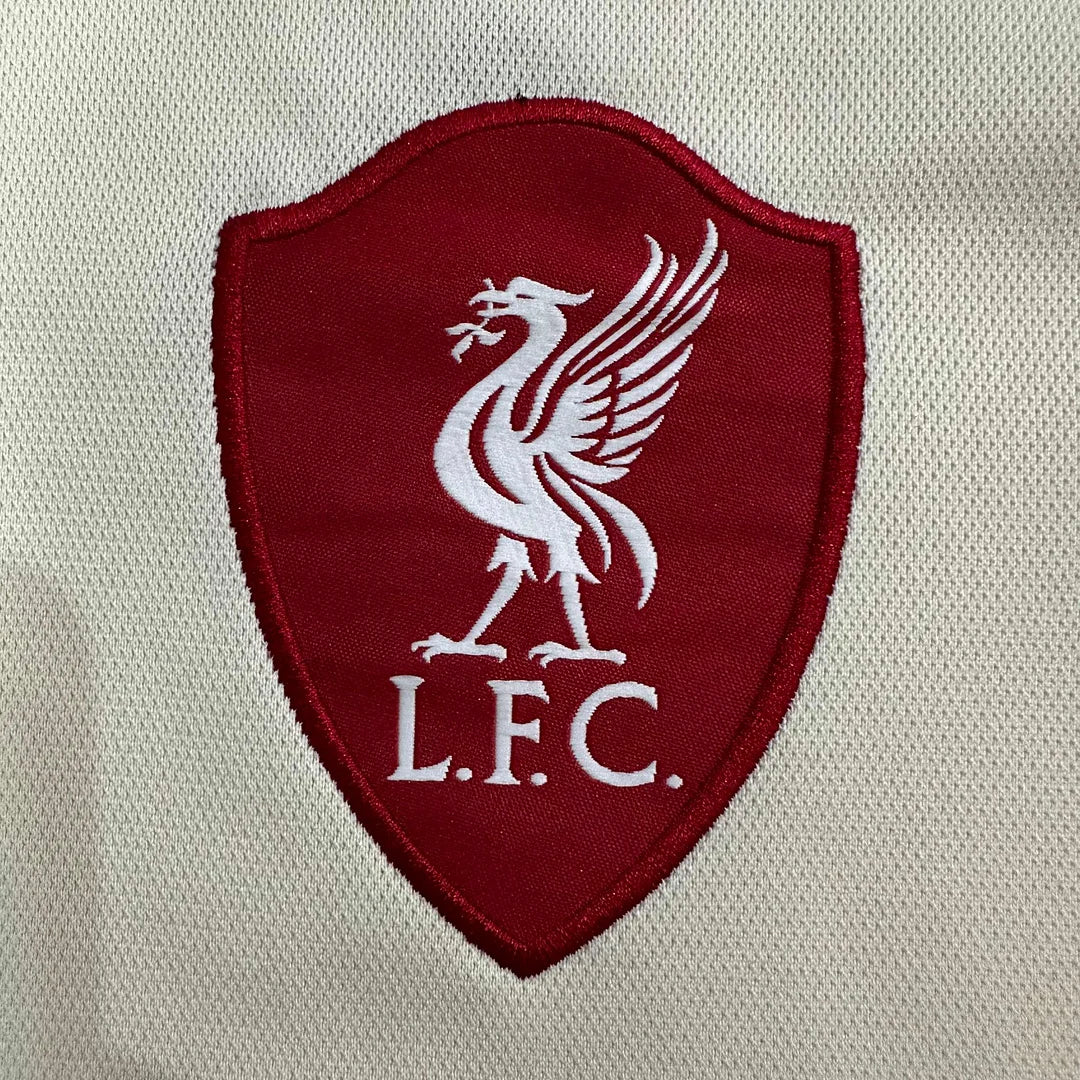 Liverpool hosťovský dres