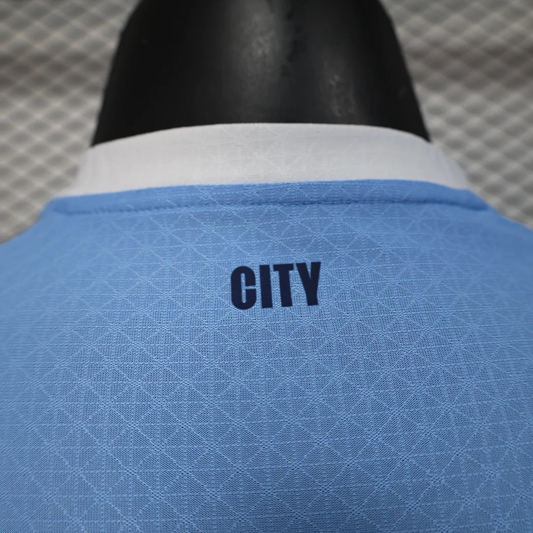 Manchester City domáci dres