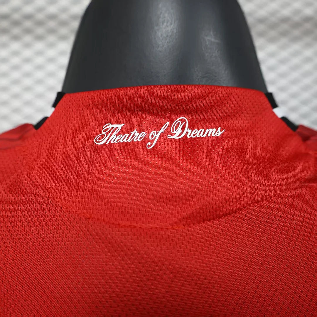 Manchester United domáci dres