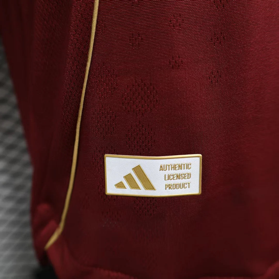 Aston Villa domáci dres