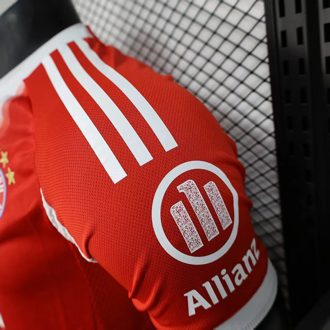 Bayern domácí dres
