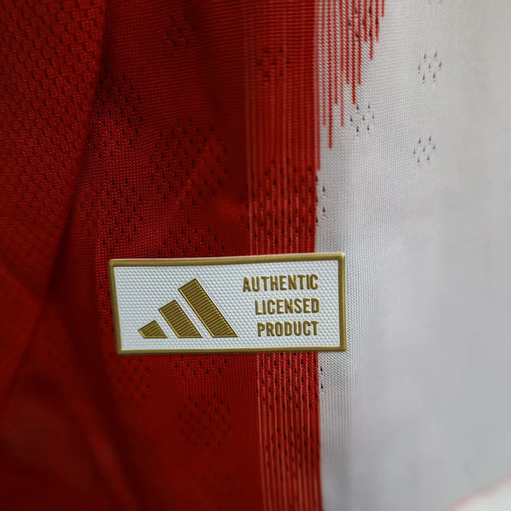 Bayern domácí dres